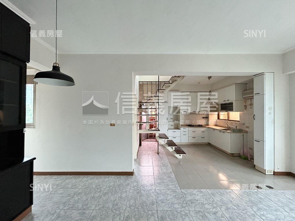 大湖街低總價邊間吉屋房屋室內格局與周邊環境