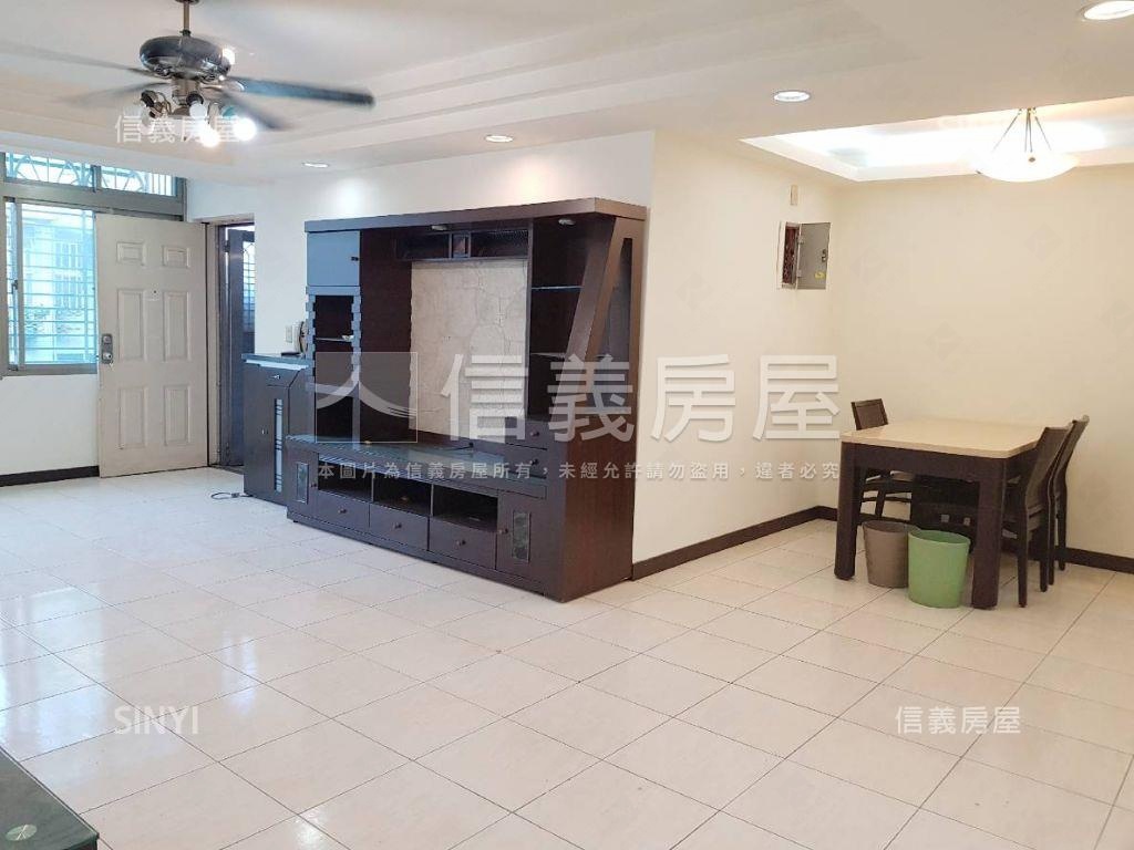 埔墘國泰。邊間四房大空間房屋室內格局與周邊環境