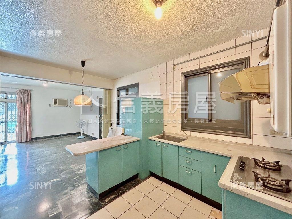 民權路二樓優質地段稀公寓房屋室內格局與周邊環境