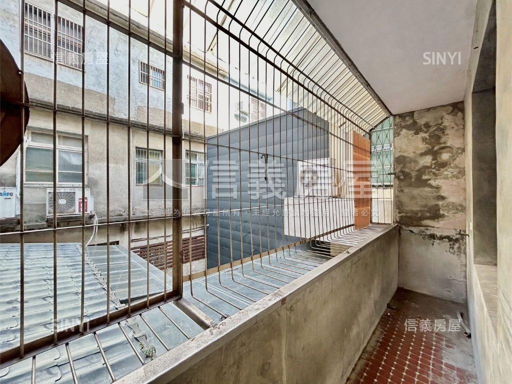 民權路二樓優質地段稀公寓房屋室內格局與周邊環境