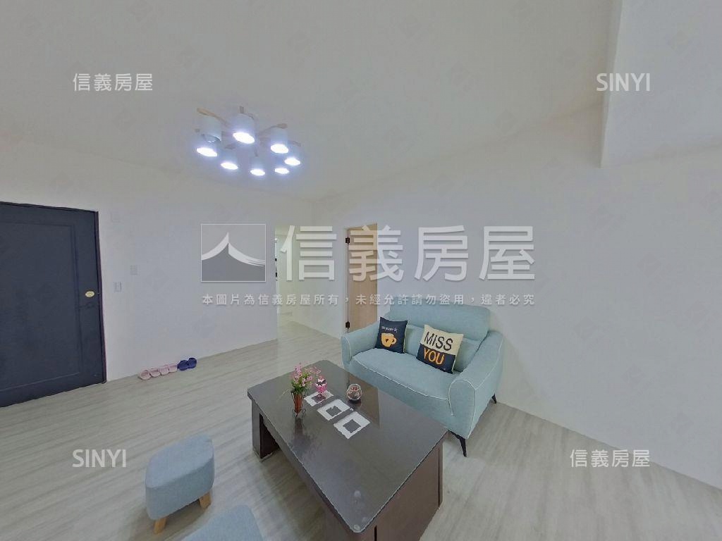 凡爾賽裝潢三房平車露台戶房屋室內格局與周邊環境