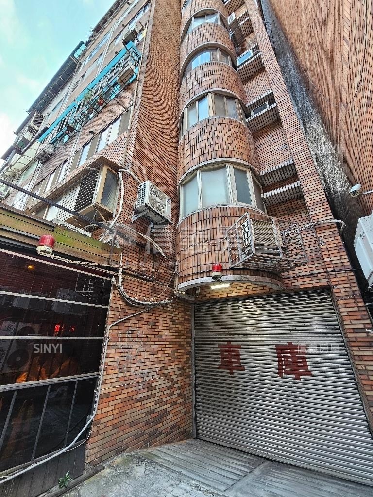 【綠意】忠孝裝潢管理美廈房屋室內格局與周邊環境