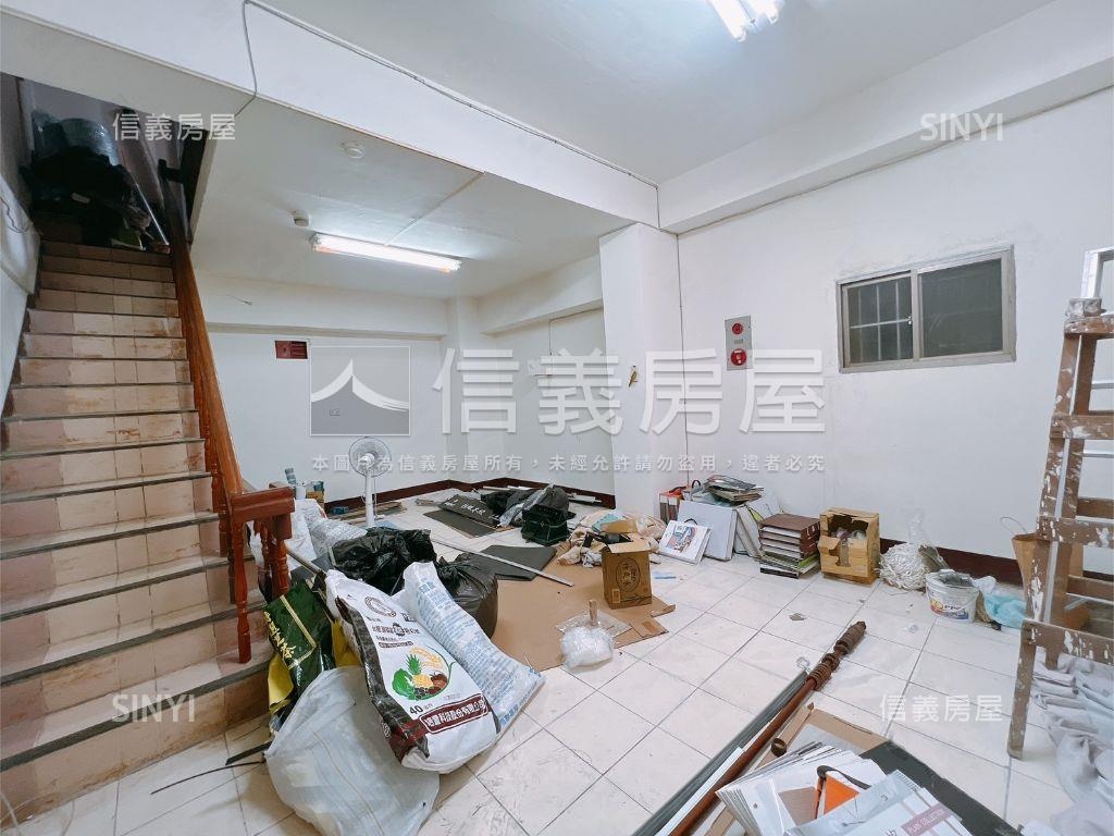 夯！近太原車站金店面房屋室內格局與周邊環境