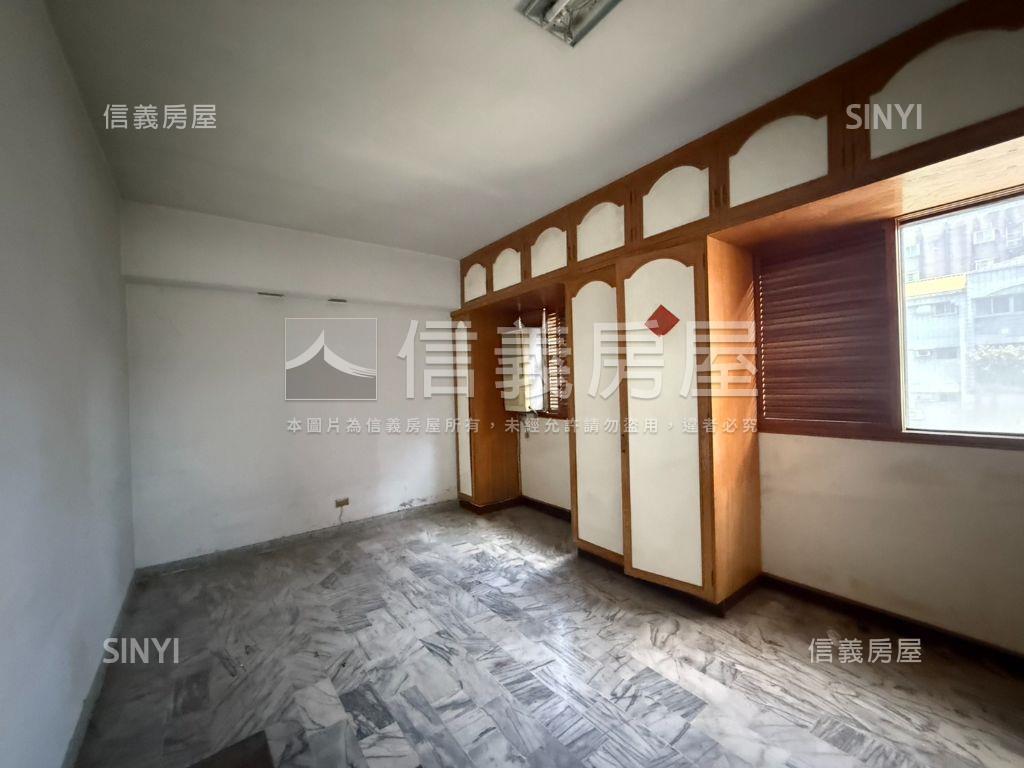 景福大廈電梯三房房屋室內格局與周邊環境