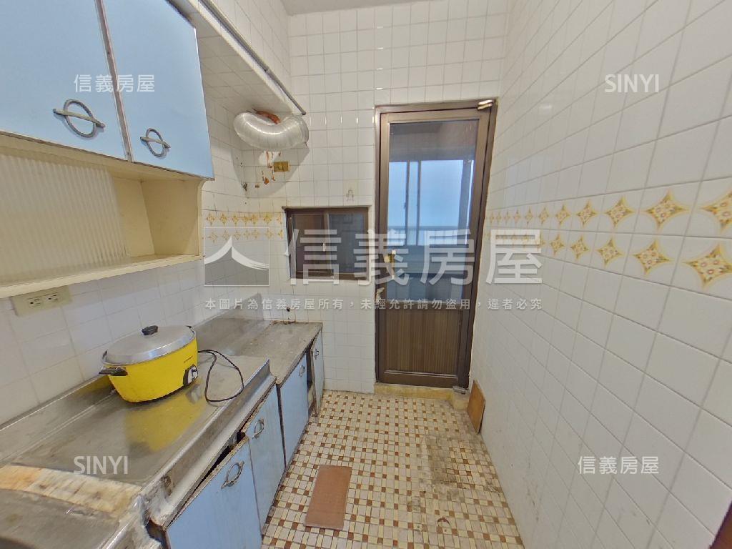 景福大廈電梯三房房屋室內格局與周邊環境