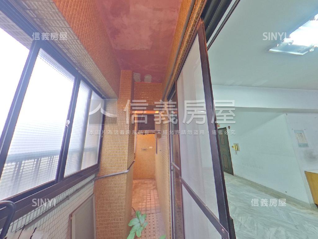 景福大廈電梯三房房屋室內格局與周邊環境