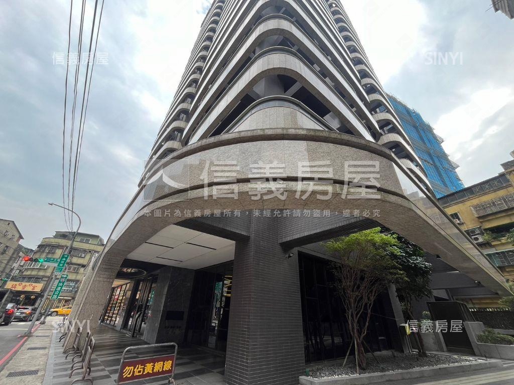翔譽天心高樓層兩房車位房屋室內格局與周邊環境