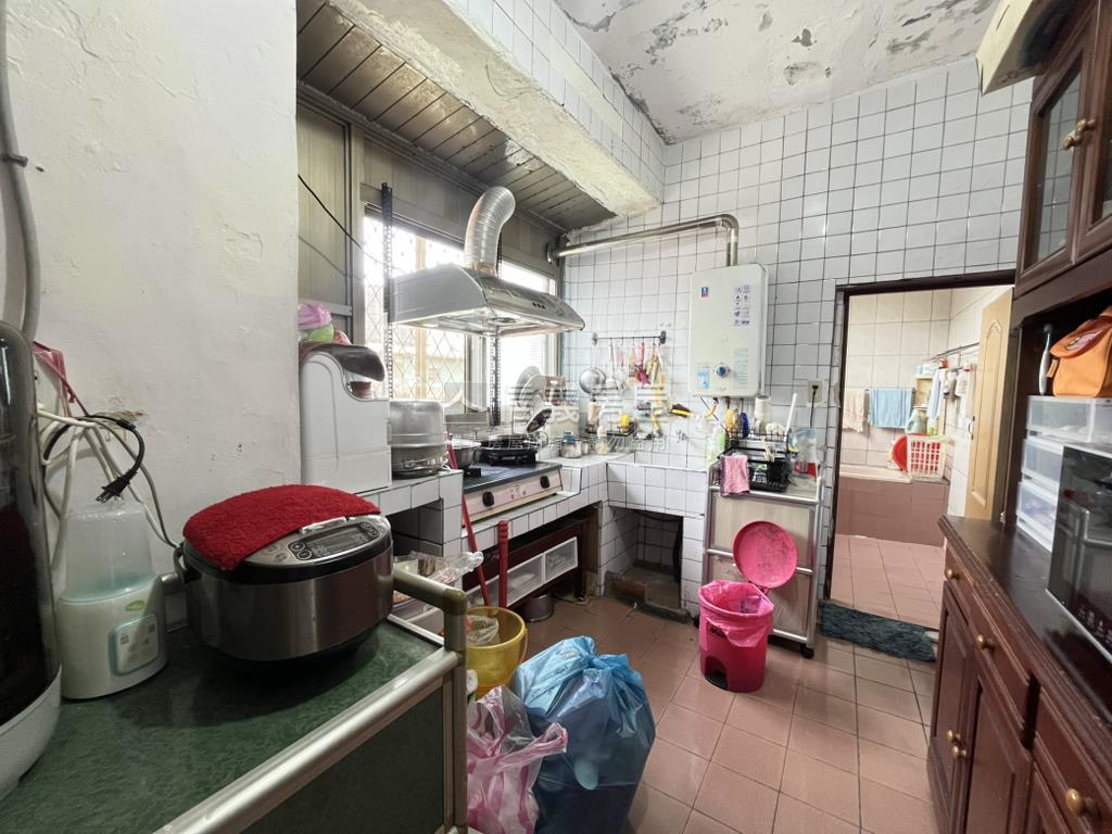 仁忠便利美寓房屋室內格局與周邊環境