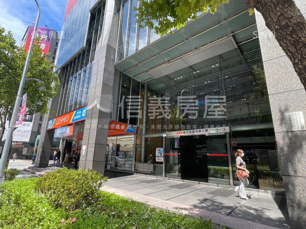 極限出售南京光復正店面房屋室內格局與周邊環境