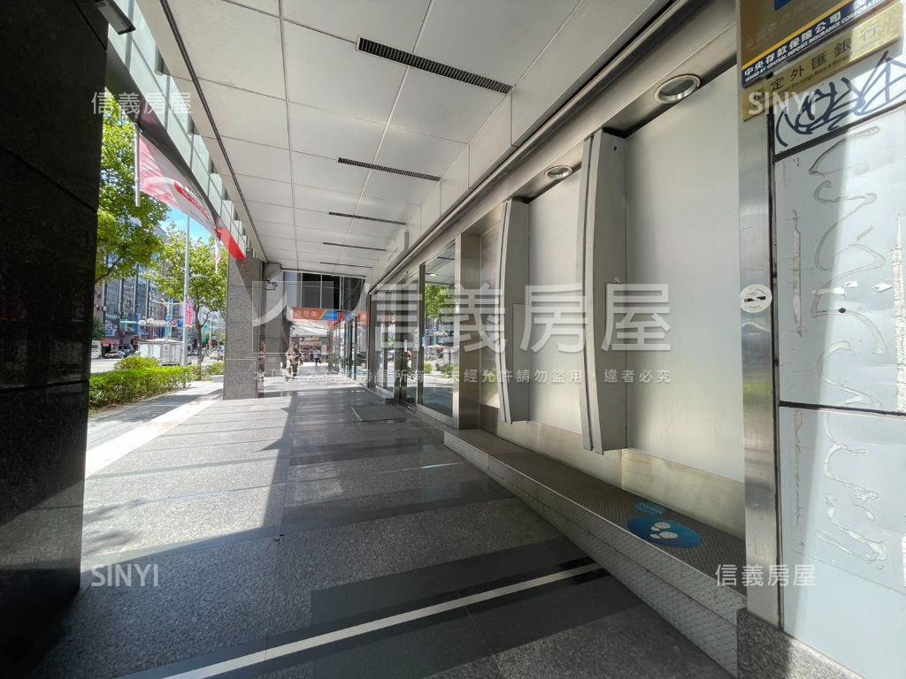 極限出售南京光復正店面房屋室內格局與周邊環境