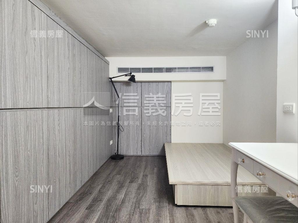 小西華精品店面首選房屋室內格局與周邊環境