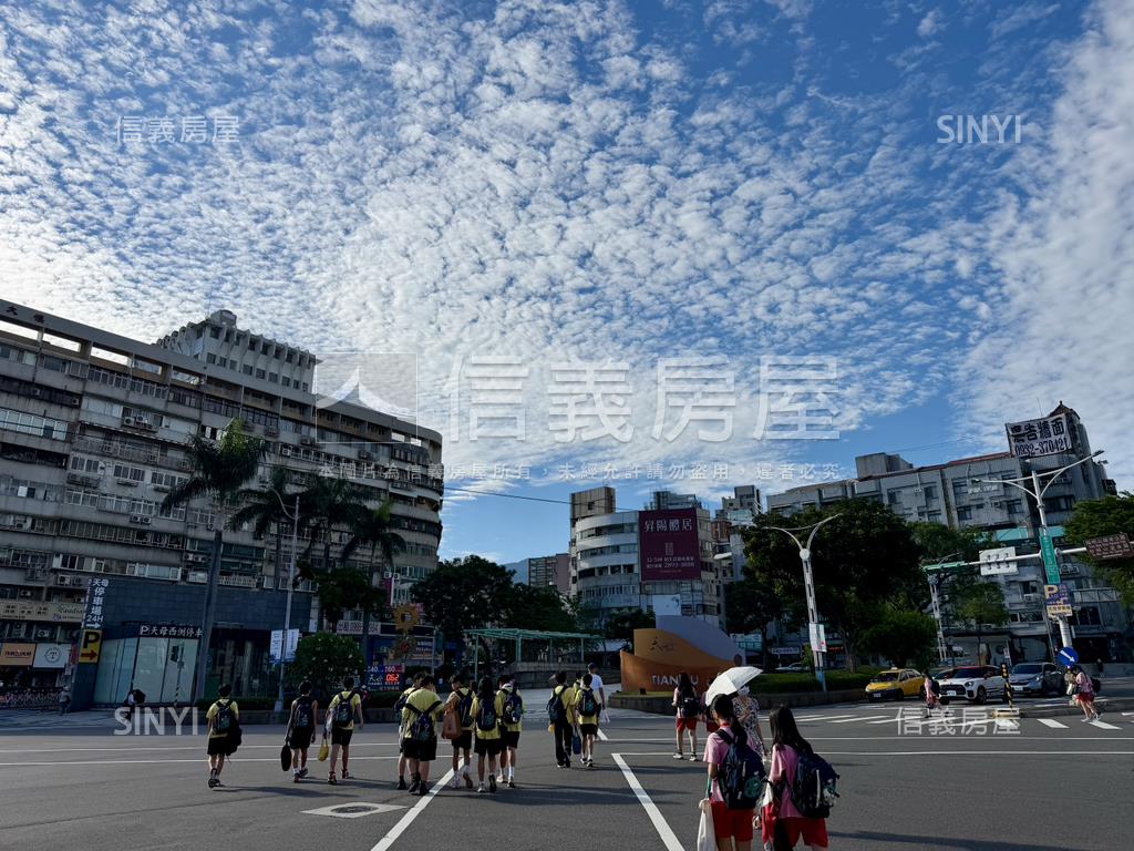 小西華精品店面首選房屋室內格局與周邊環境