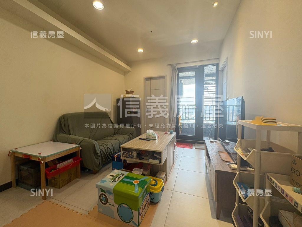 成大書香天際線兩房房屋室內格局與周邊環境