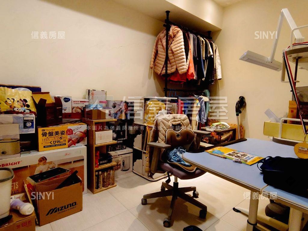 成大書香天際線兩房房屋室內格局與周邊環境