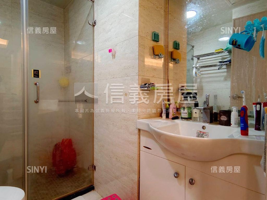 成大書香天際線兩房房屋室內格局與周邊環境