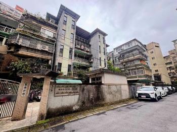 區公所站方正美寓