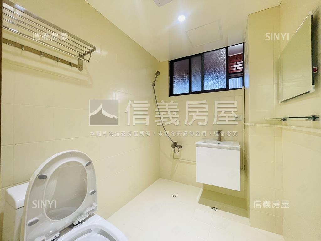 龍岡匠心裝潢優質兩房房屋室內格局與周邊環境