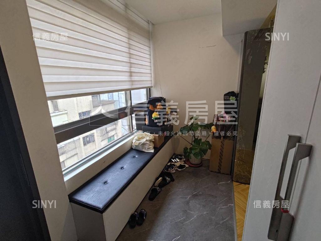 忠孝敦化捷運高樓美妝四房房屋室內格局與周邊環境