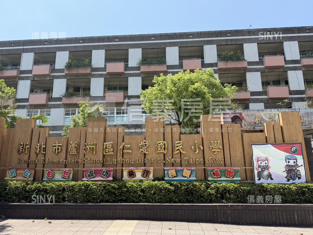 近三民高中捷運站電梯３房房屋室內格局與周邊環境