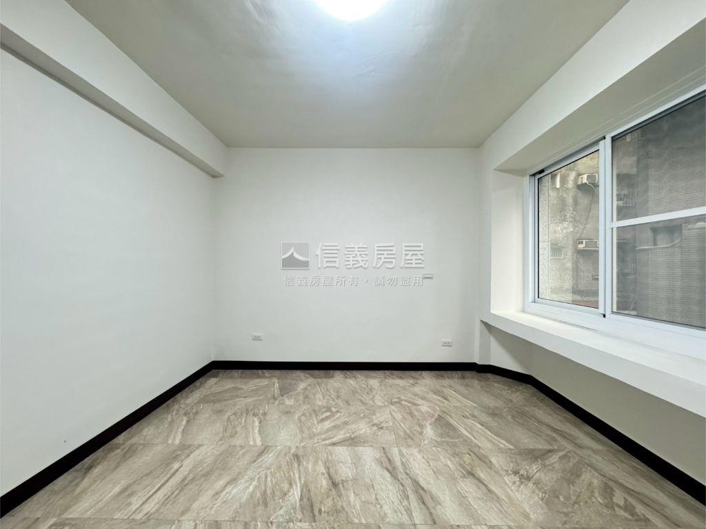 近文山｜赤山商圈質感透天房屋室內格局與周邊環境