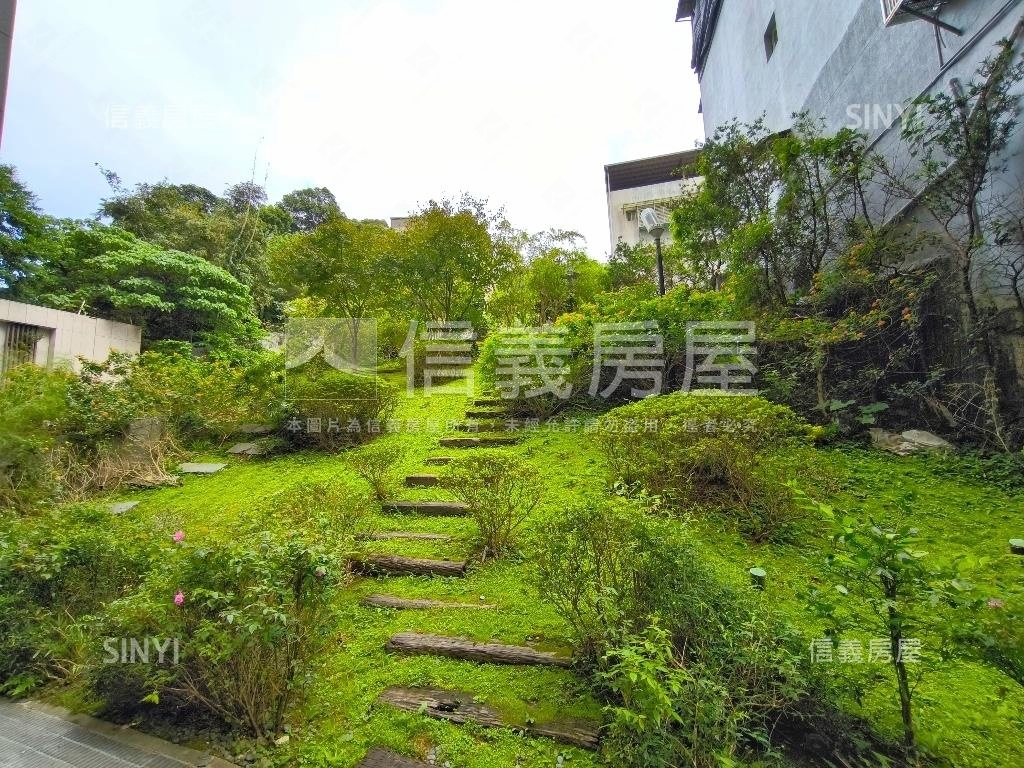 和風集漂亮三房有車位房屋室內格局與周邊環境