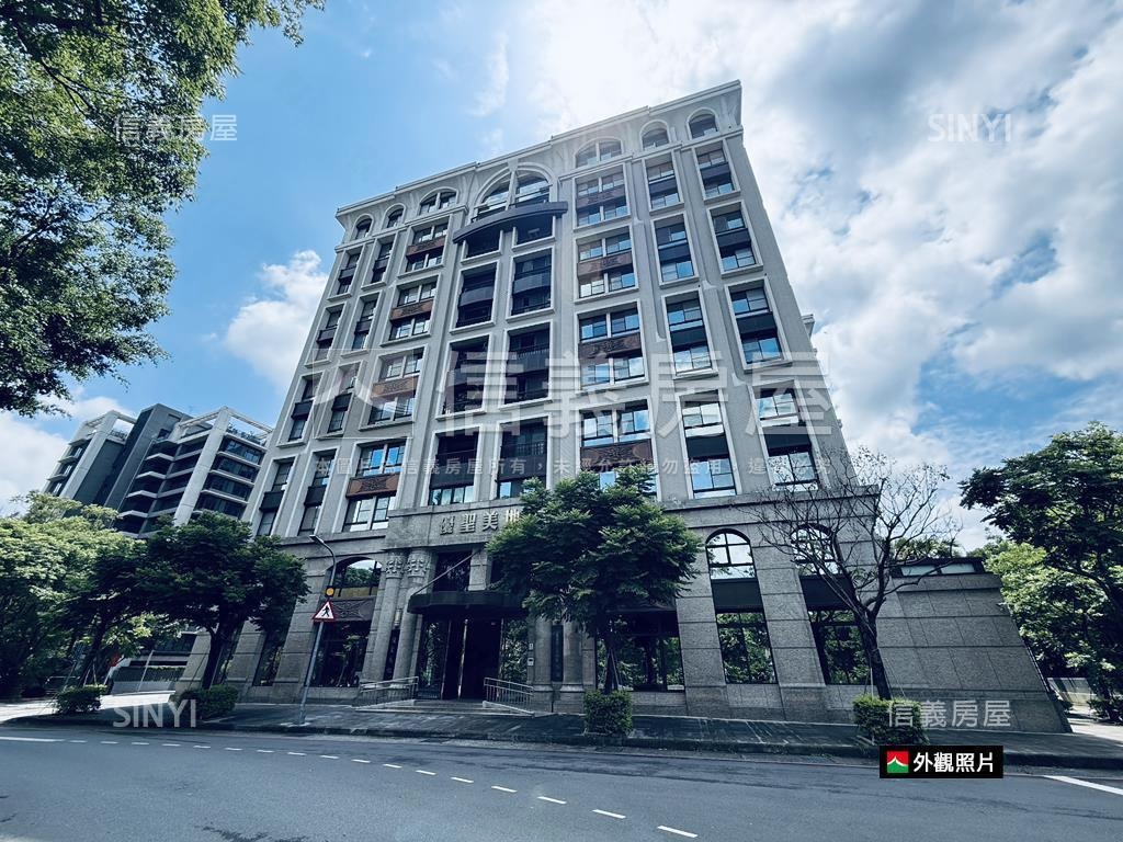 優聖美地高樓附車位房屋室內格局與周邊環境