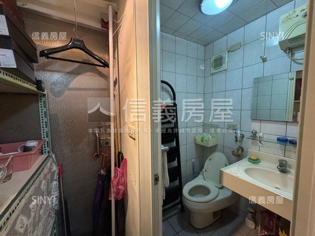 大巨蛋東區金店面房屋室內格局與周邊環境