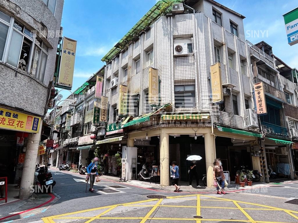 兩房公寓三樓近士林捷運房屋室內格局與周邊環境