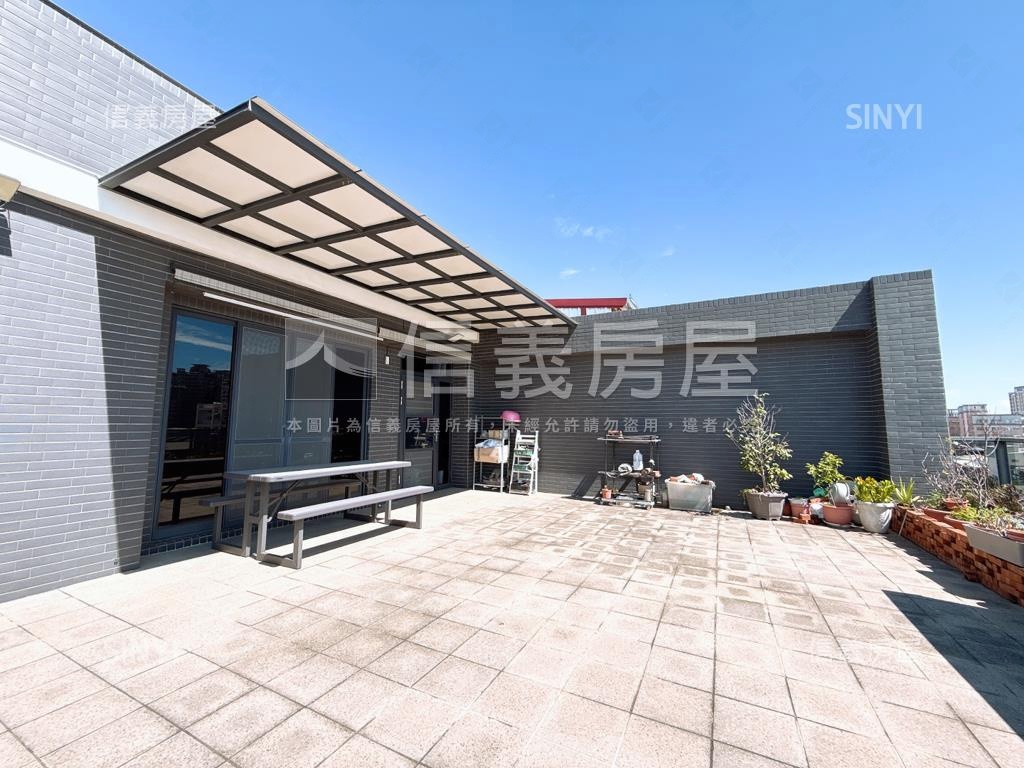 復興學區約７年平車露臺戶房屋室內格局與周邊環境