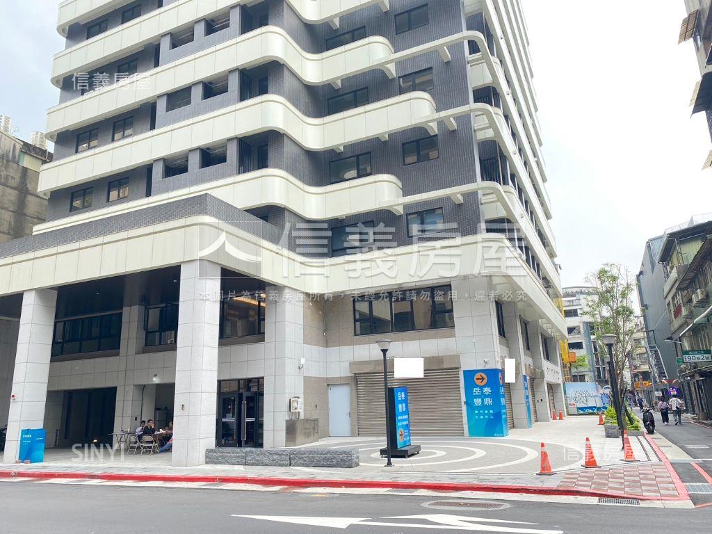 岳泰豐鼎兩房美宅房屋室內格局與周邊環境