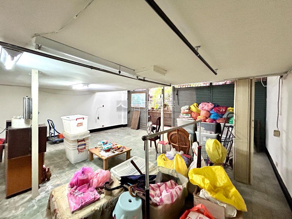 ❀南一方正大空間一樓❀房屋室內格局與周邊環境