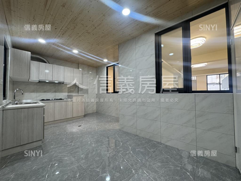 美！大面寬日式別墅房屋室內格局與周邊環境