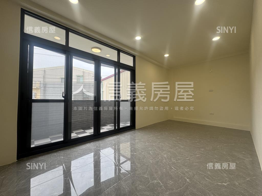 美！大面寬日式別墅房屋室內格局與周邊環境