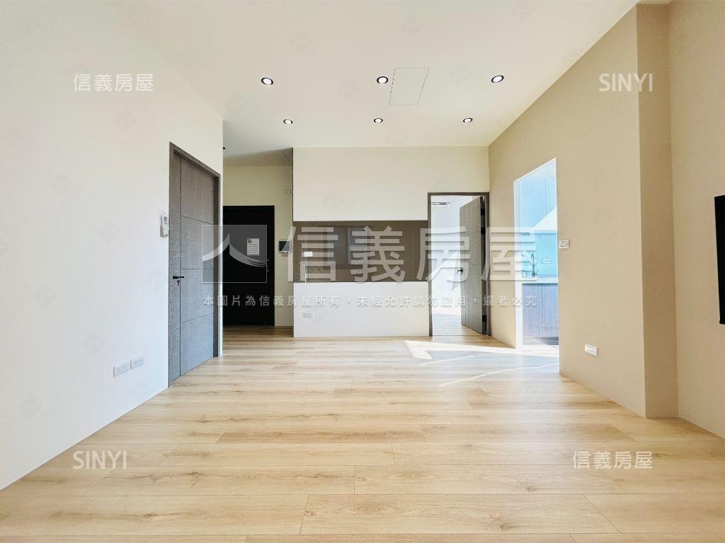 近捷運三和國中站平面車位房屋室內格局與周邊環境