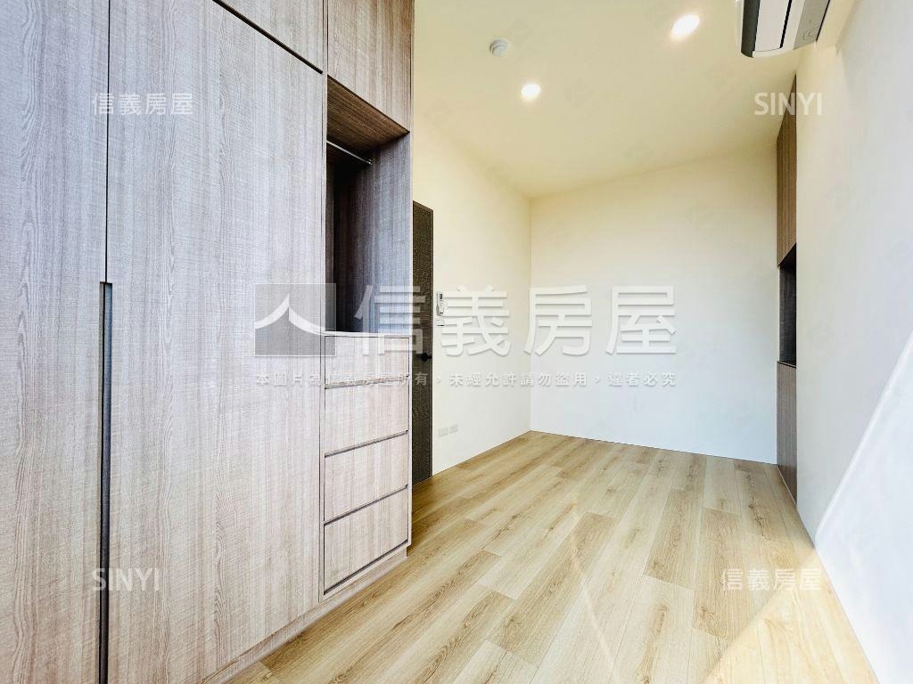 近捷運三和國中站平面車位房屋室內格局與周邊環境