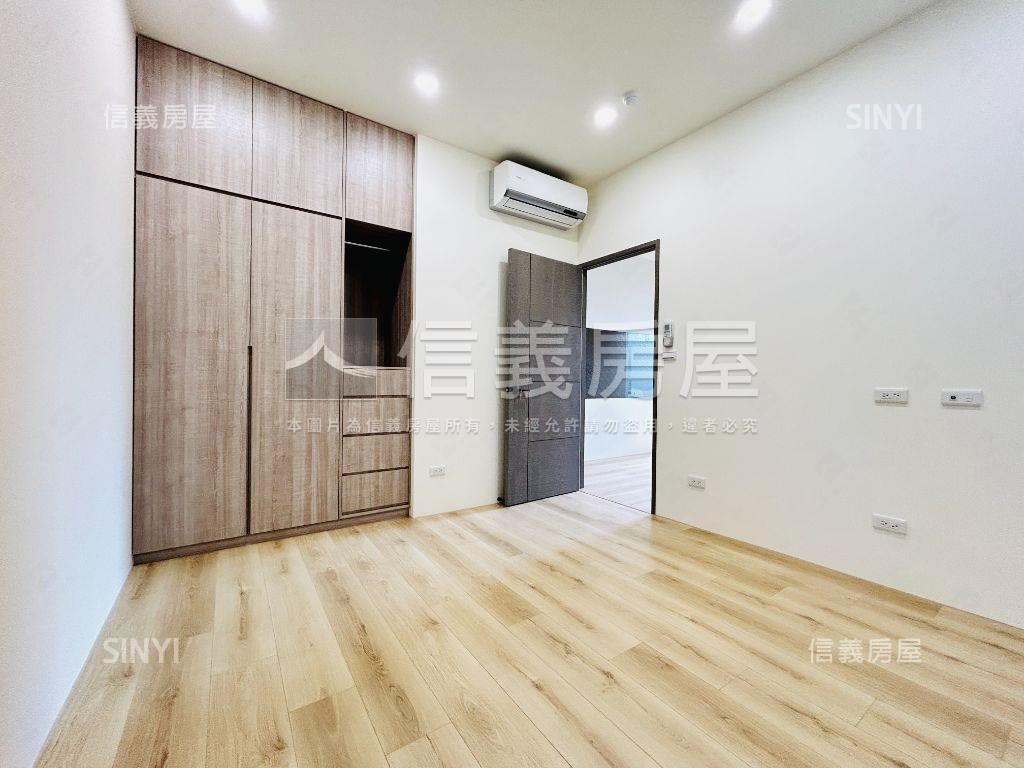 近捷運三和國中站平面車位房屋室內格局與周邊環境