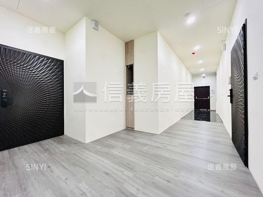 近捷運三和國中站平面車位房屋室內格局與周邊環境