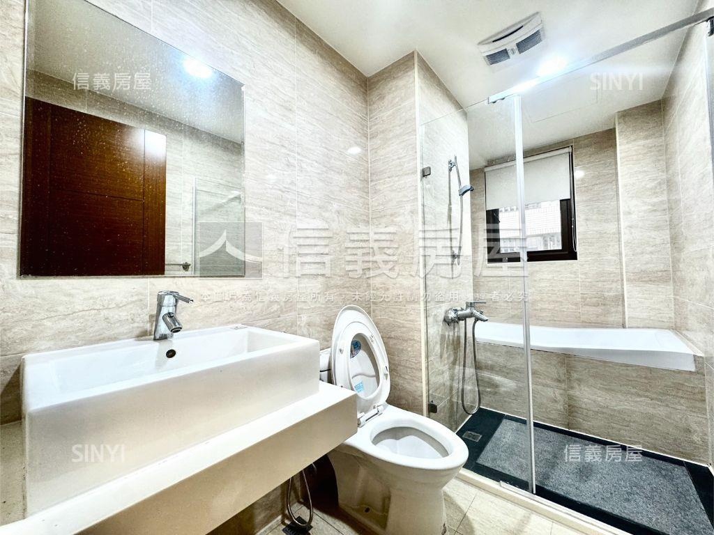 皇翔大四房雙車位精美裝潢房屋室內格局與周邊環境