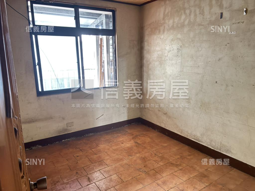 信義區永春站靜巷內梯頂佳房屋室內格局與周邊環境