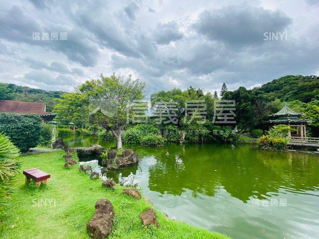 正面公園景觀第一排美廈房屋室內格局與周邊環境