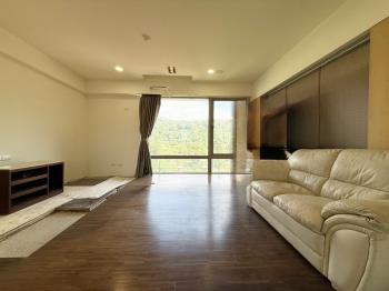 正面公園景觀第一排美廈