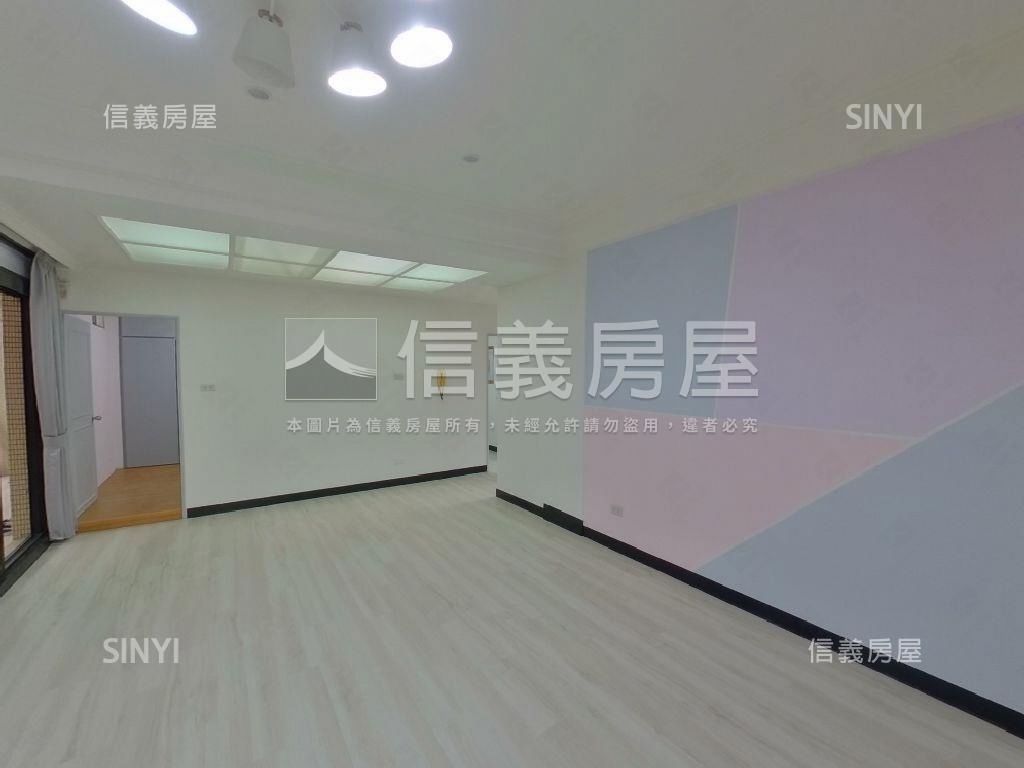 低總價方正採光三樓美寓房屋室內格局與周邊環境