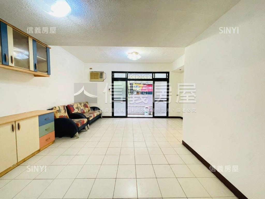 近捷運大坪林一樓房屋室內格局與周邊環境