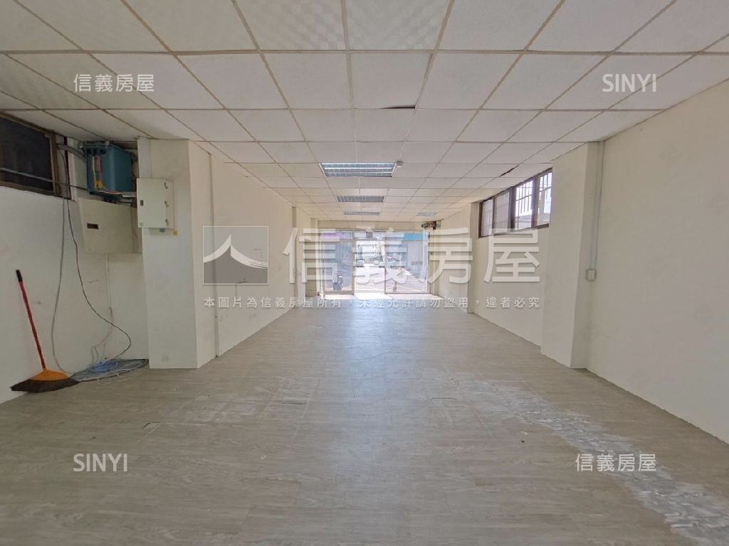 正光街近交流道靓店面房屋室內格局與周邊環境