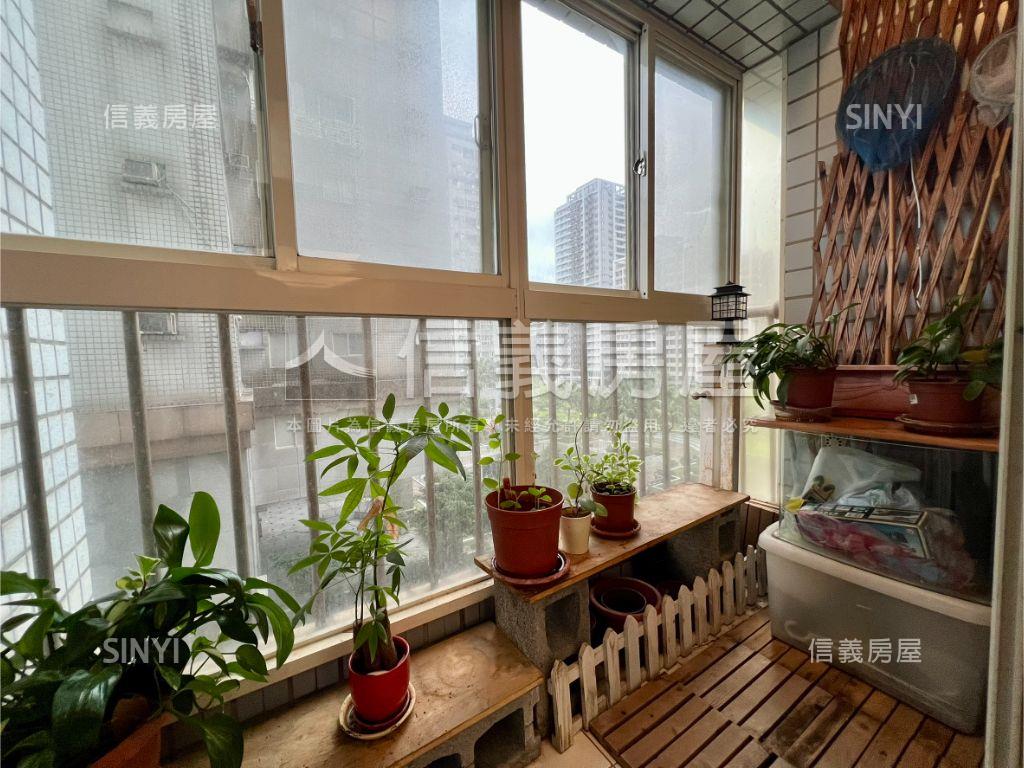 大旭地好旺３＋１大空間房屋室內格局與周邊環境