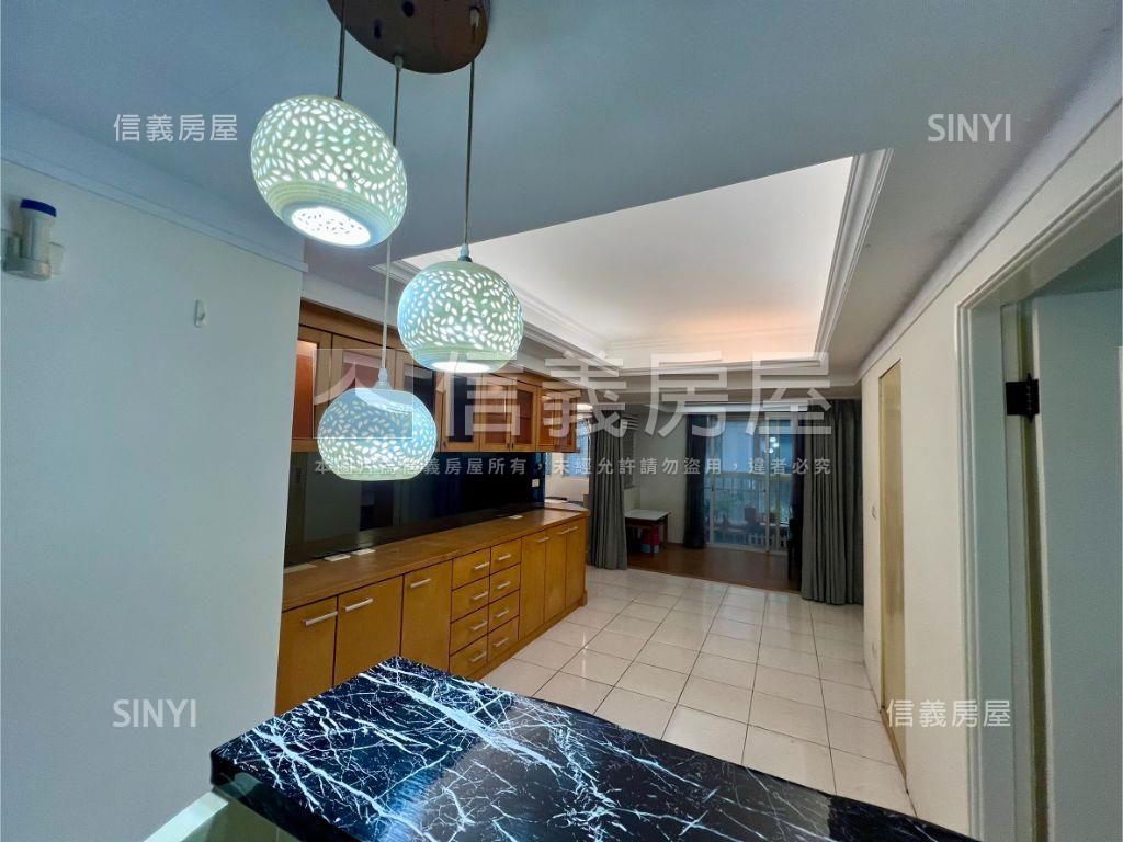 大旭地好旺３＋１大空間房屋室內格局與周邊環境