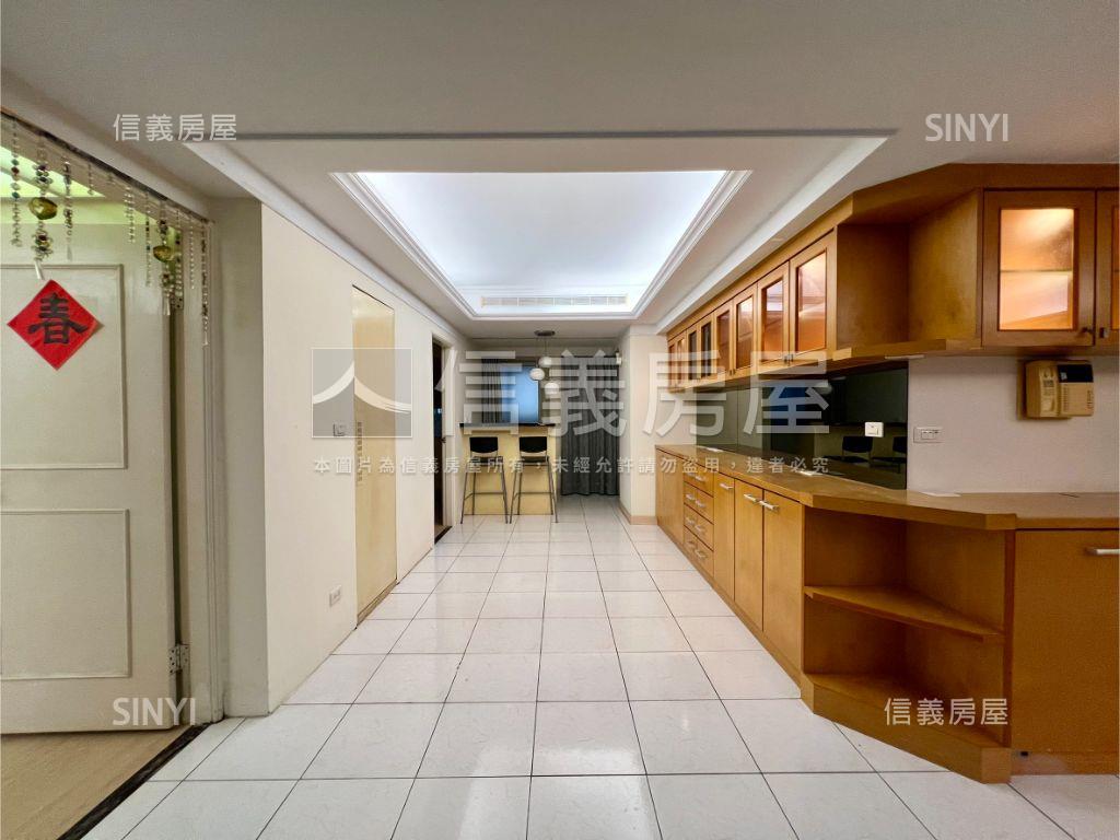 大旭地好旺３＋１大空間房屋室內格局與周邊環境