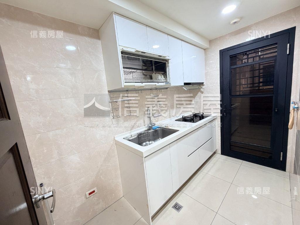 玄泰新星亮麗樹海兩房房屋室內格局與周邊環境