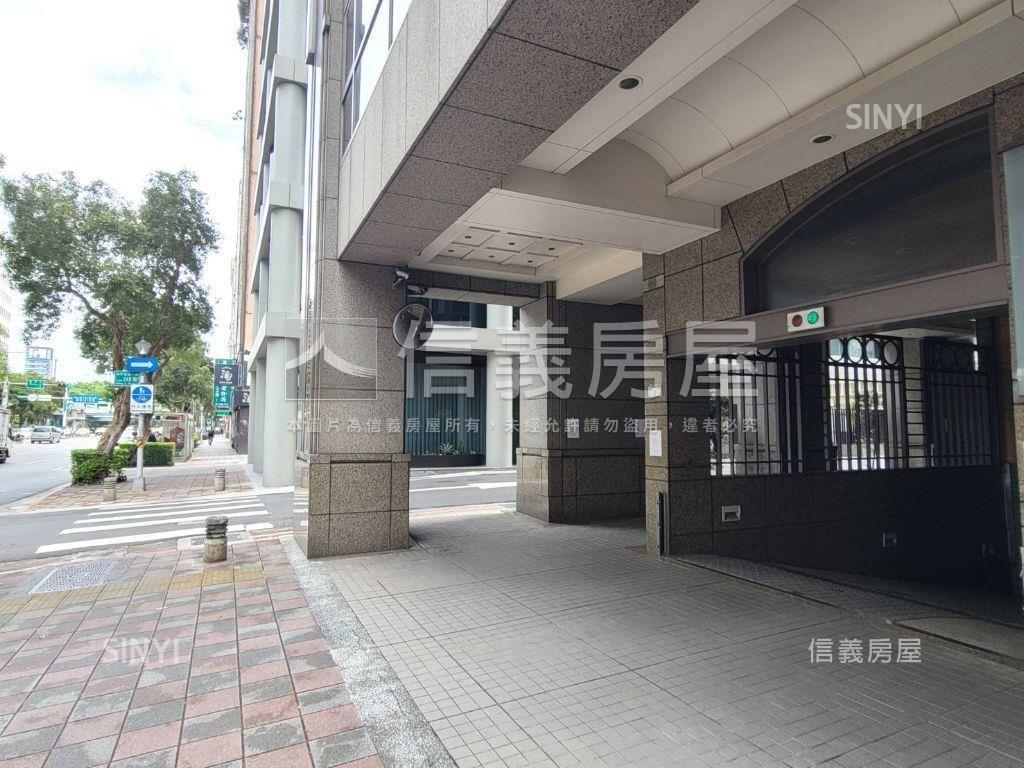 大安公園美高樓可另買車位房屋室內格局與周邊環境