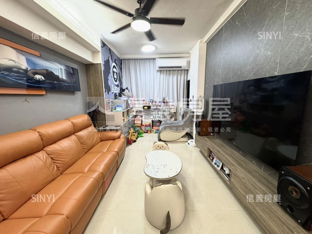 專任吉祥尊邸精美屋附車位房屋室內格局與周邊環境